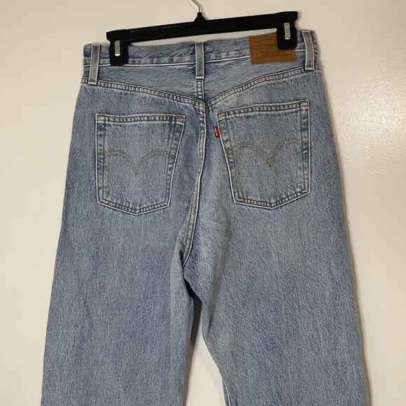 Levi's premium ribcage split flare leg medium wash jeans high waist size US 28 - Picture 6 of 7